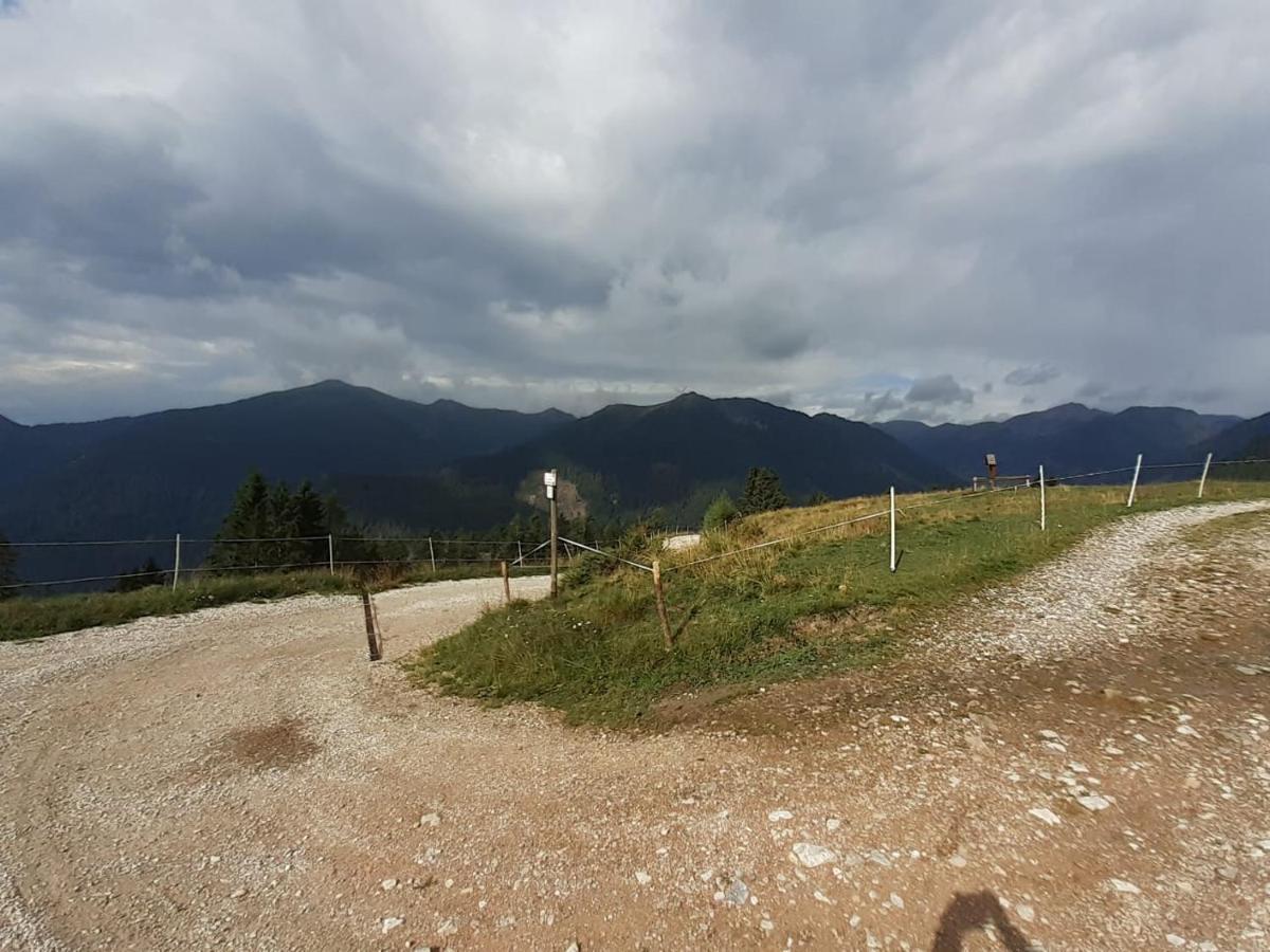 B&B Pra' Dei Cervi Telve Esterno foto
